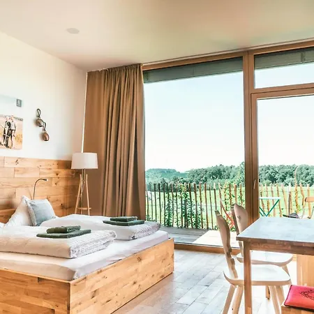Gut Huegle Erlebnishof & Spa Ravensburg Exterior photo