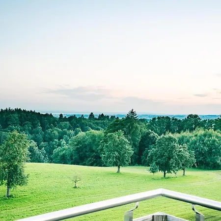 Gut Huegle Erlebnishof & Spa Ravensburg Exterior photo