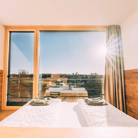 Gut Huegle Erlebnishof & Spa Ravensburg Exterior photo